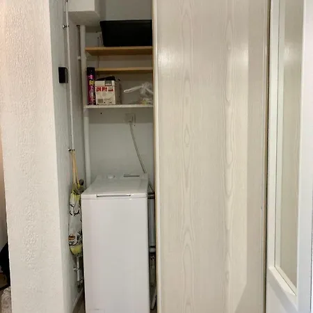 F4 En Rez De Jardin דירה Fréjus