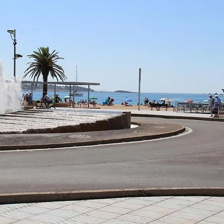 F4 En Rez De Jardin Fréjus